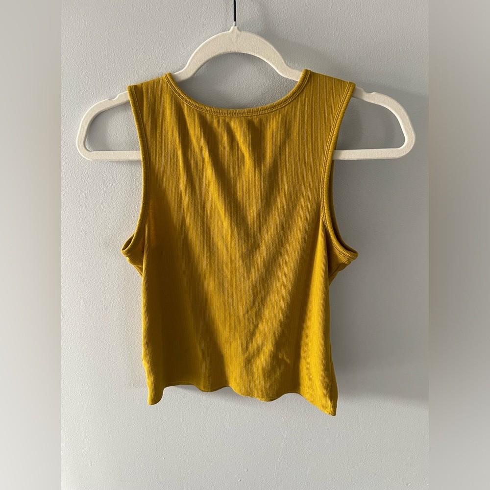 Everlane Olive Button-Front Rib Tank - Picture 8 of 9